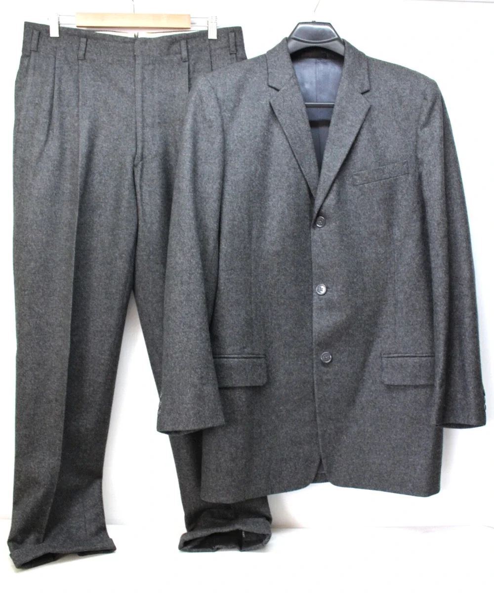 VINTAGE 2PC WOOL SUIT CUSTOM TAILORED by JAMES WOOL & CO. MEN'S CHARCOAL WOOL